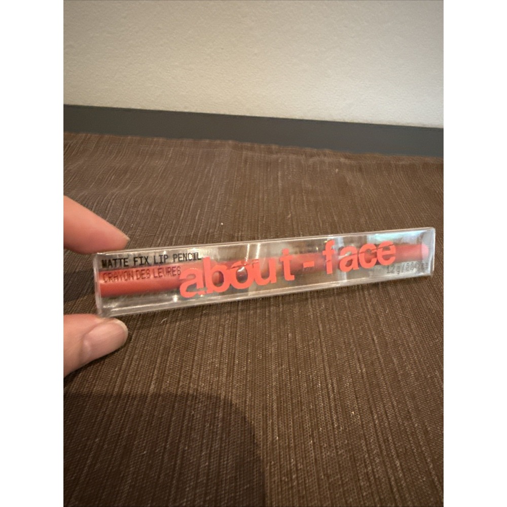 ABOUT‎ FACE Matte Fix Lip Pencil - Talking Backwards - 1.2g - FULL SIZE - NEW